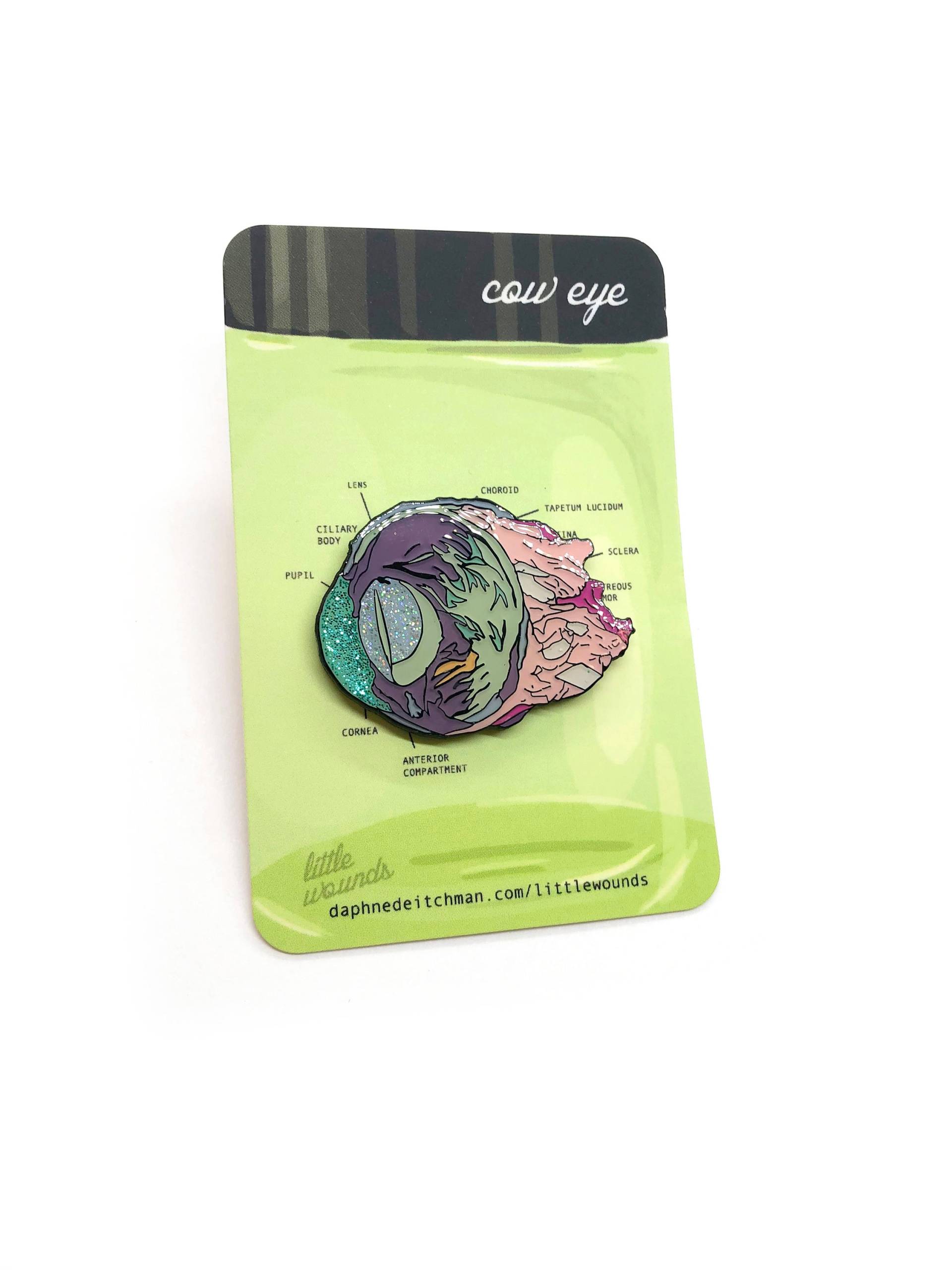 Sezierte Kuh Auge Emaille Pin - Wissenschaftlichkeit Pin, Anatomie, Physiologie, Medizin, Doktor Geschenk, Wissenschaftler Dissektion Sezierte Kuh Auge Emaille Pin - Wissenschaftlichkeit Pin, Anatomie, Physiologie, Medizin, Doktor Geschenk, Wissenschaftler Dissektion von LittleWoundsArt