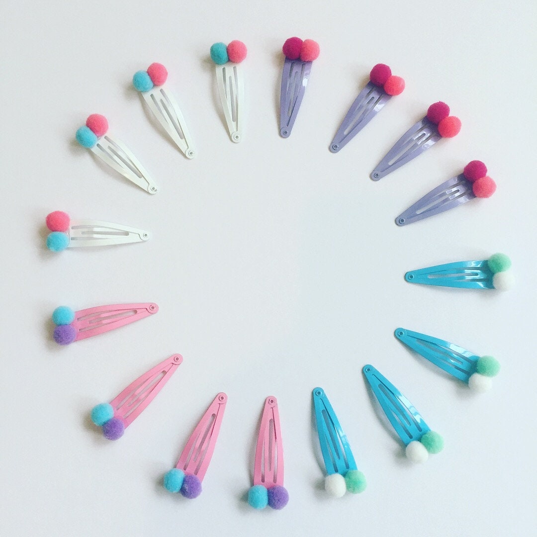 Einhorn-Bommel-Haar-Clips Einhorn-Bommel-Haar-Clips von Littlebluepompom