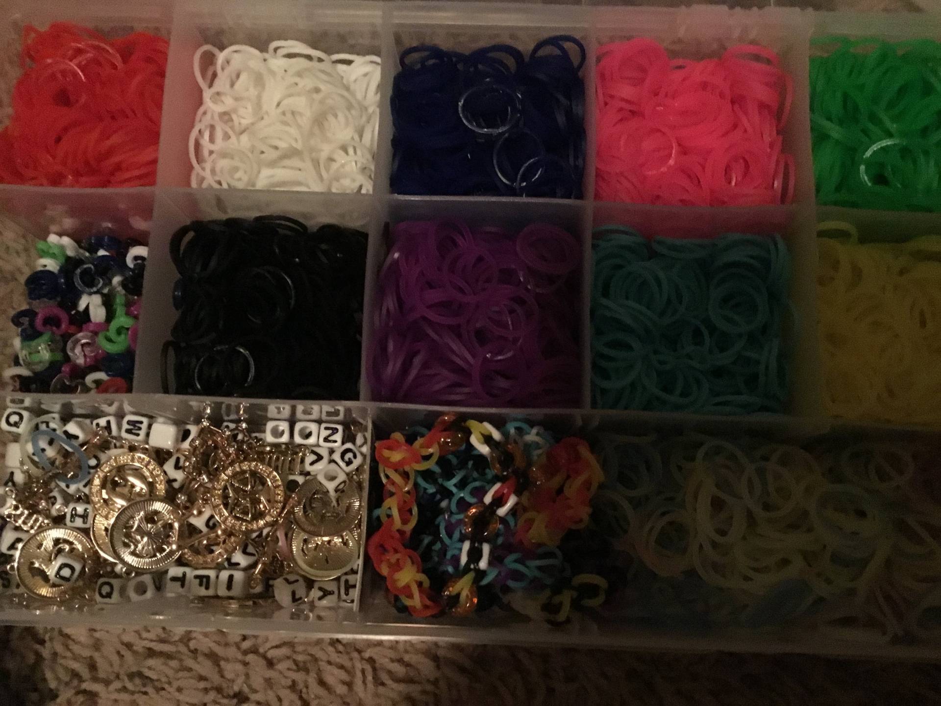 Selbstgemachte Armbänder Aus Gummiband von Littlekittiesforever