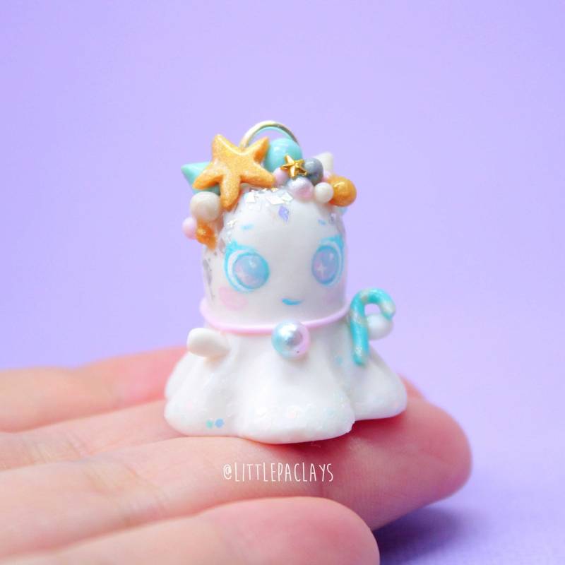 Süße Weihnachtsgespenst Halskette Polymer Clay Anhänger Mit Weihnachtsschmuck Süße Weihnachtsgespenst Halskette Polymer Clay Anhänger Mit Weihnachtsschmuck von LittlepaclaysCo
