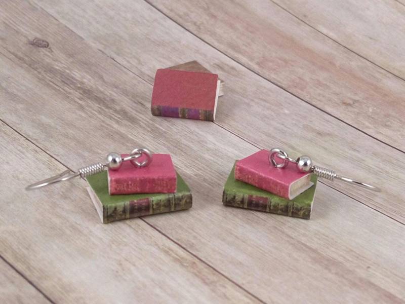 Ohrring Frau "standart"/Buch Schmuck/Bücherfreund Geschenk/Bibliophiler Schmuck/Leseschmuck/Literatur Schmuck/Leseratten/Bücherwurm von LittletreasuresDE