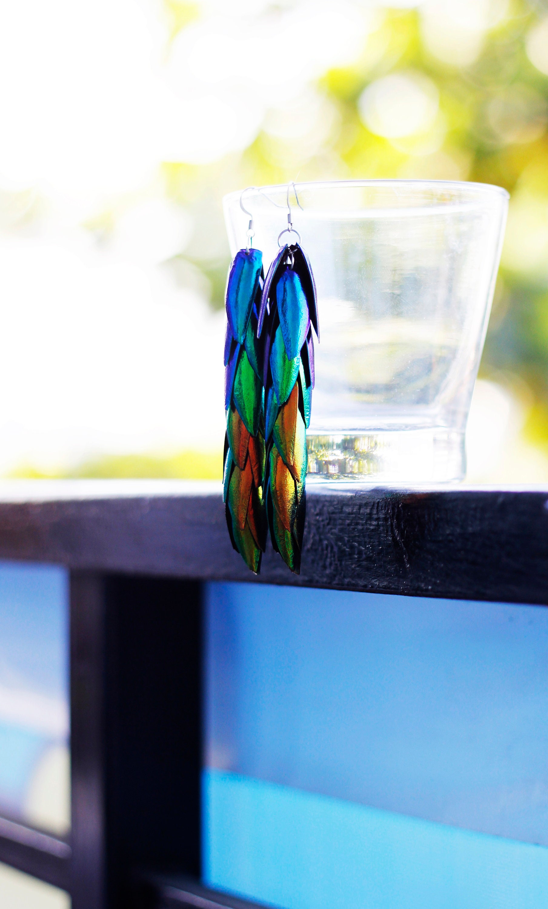 Irisierendes Reverse Rainbow Jewel Elytra Käfer Flügel Tropfen Ohrringe Leichte Natürliche Kunst Thai Handarbeit Elegant Bunt Der Natur von Littlewingsmagic
