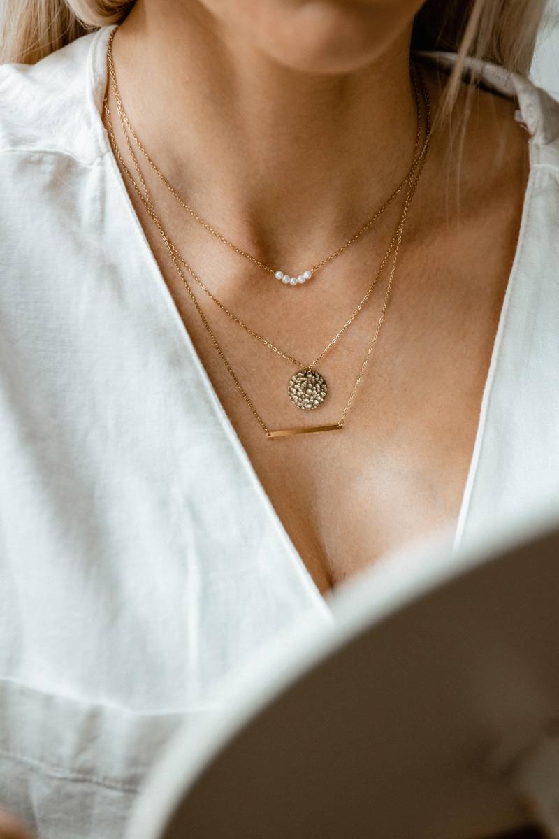 3 Ketten Set Mit Gehämmertem | Länglicher Bar Anhänger Kette Perlen Gold Silber Individuelle Gravur 3 Ketten Set Mit Gehämmertem | Länglicher Bar Anhänger Kette Perlen Gold Silber Individuelle Gravur von LitusundAnny