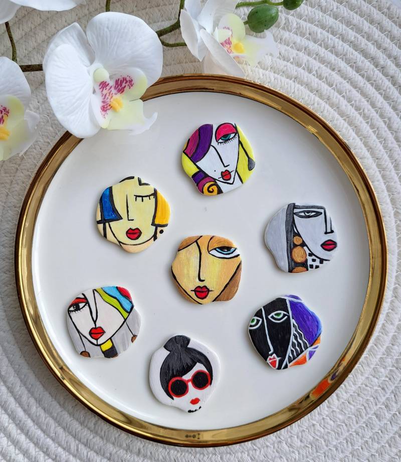 Einzigartige Handgefertigte Polymer Clay Brosche Mit Bunter Acrylmalerei Lustige Gesichter Handgemachter Modeschmuck Handgemachte Bunte Für Ihren Einzigartige Handgefertigte Polymer Clay Brosche Mit Bunter Acrylmalerei Lustige Gesichter Handgemachter Modeschmuck Handgemachte Bunte Für Ihren von LiutikArt