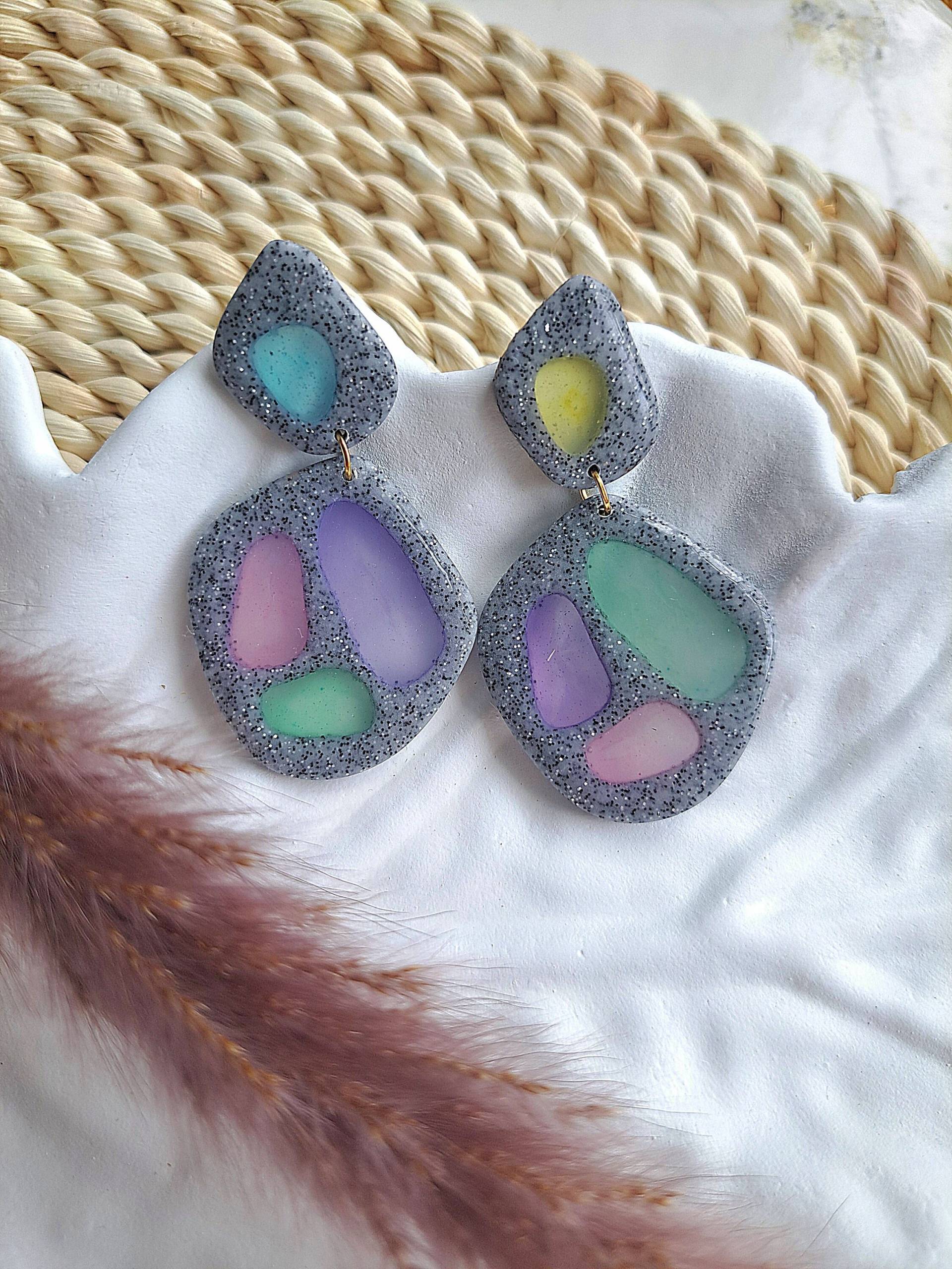 Polymer Clay Ohrringe Abstrakte Malerei Handgefertigter Schmuck, Baumelnde Ohrringe, Marmor Handgefertigte Ringform Glasimitat Polymer Clay Ohrringe Abstrakte Malerei Handgefertigter Schmuck, Baumelnde Ohrringe, Marmor Handgefertigte Ringform Glasimitat von LiutikArt