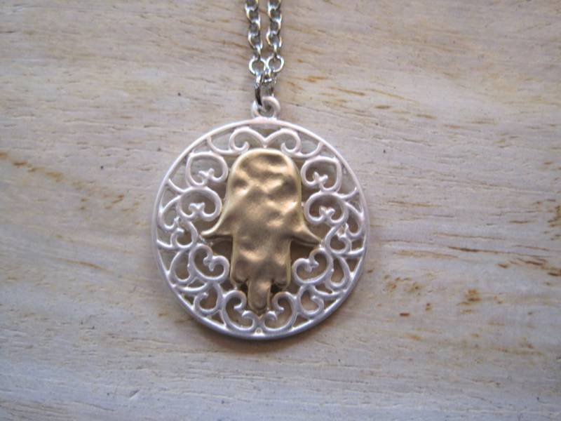 Hamsa Hand Halskette - Silber Und Gold Hamsa Hand Halskette - Silber Und Gold von LiveCoastal