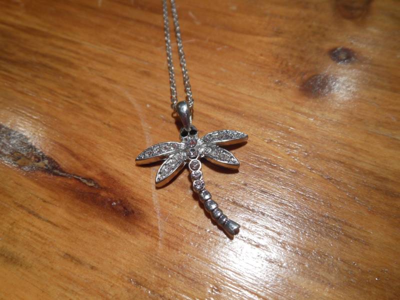 Libelle Halskette - Strass Libelle Halskette - Strass von LiveCoastal