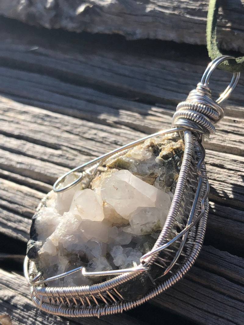 Crystal N Chlorit Doppelseitige Halskette Crystal N Chlorit Doppelseitige Halskette von LiveLoveCrystalShop