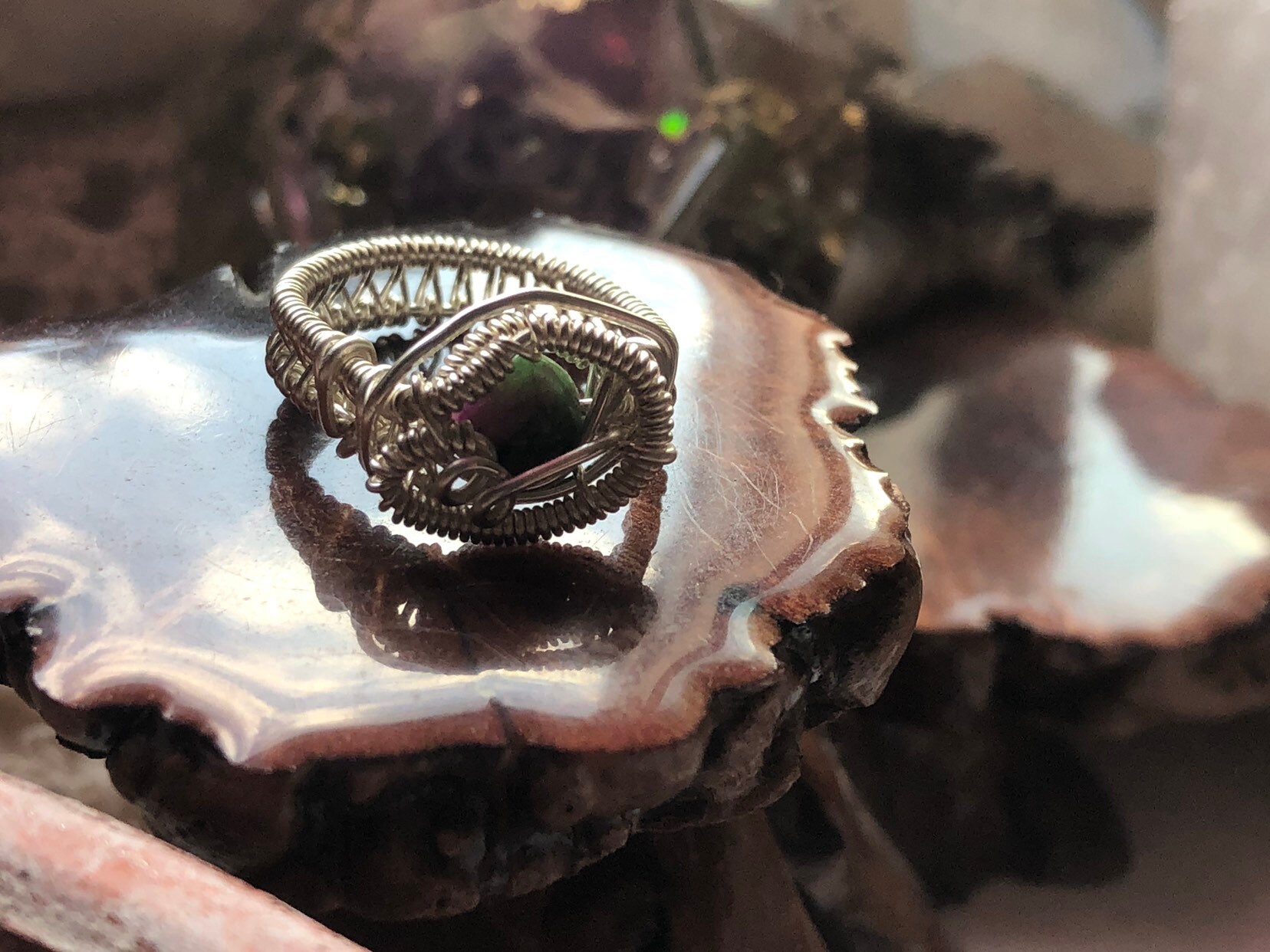 Heilgöttin Rubin Im Zoisit Ring Größe 6 Heilgöttin Rubin Im Zoisit Ring Größe 6 von LiveLoveCrystalShop