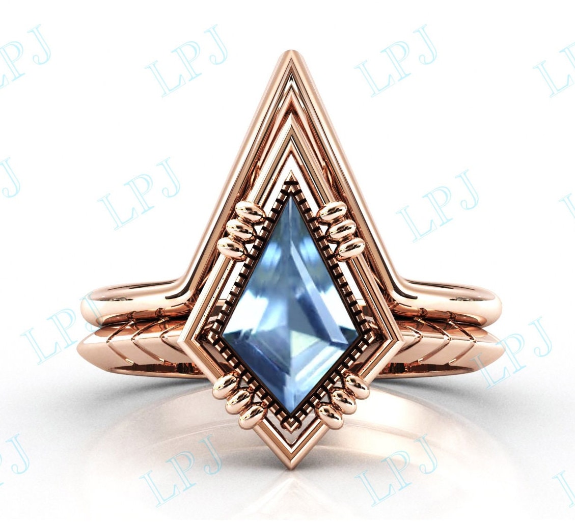 Antik Kite Shaped Aquamarin Verlobungsring Set 14K Gold Ehering Cut Braut Ring von LiverpoolJewelry