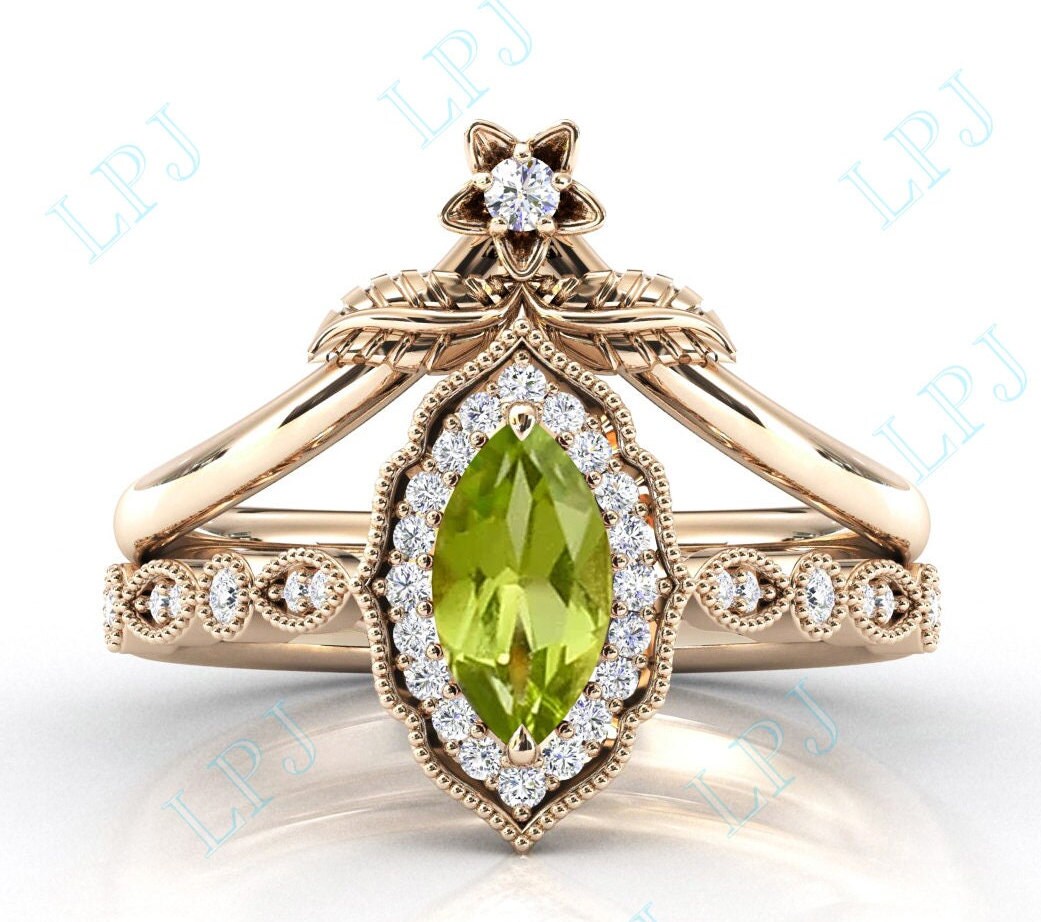 Marquis Cut Peridot Verlobungsring Set 14K Gold Art Deco Brautring Vintage Antik Frauen Ehering Für von LiverpoolJewelry