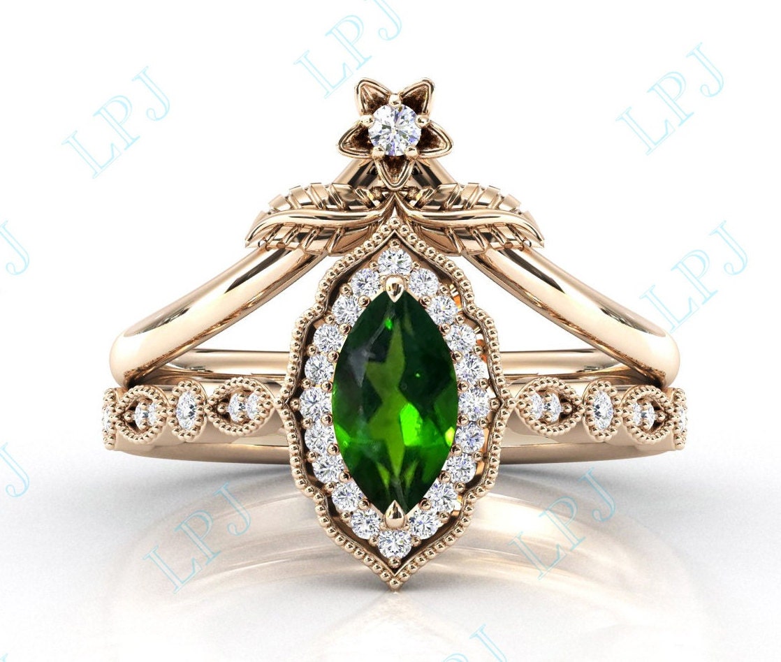 Marquise Cut Chrome Diopside Verlobungsring Set 14K Gold Grün Edelstein Ehering Chrom 2 Stück Ring Für Sie von LiverpoolJewelry