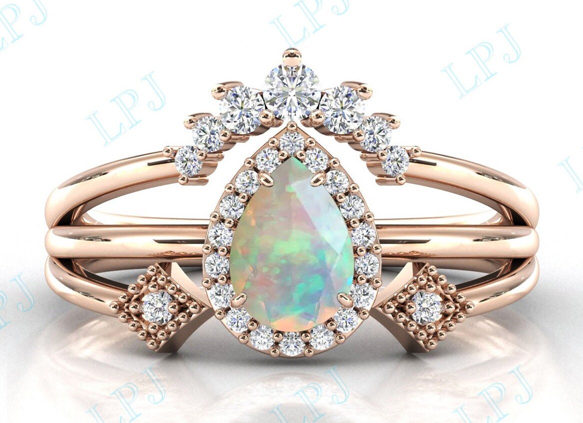 Natürlicher Opal Verlobungsring Set Pear Cut Ehering 14K Gold Brautring 925 Silber Art Deco Jubiläum Ring von LiverpoolJewelry