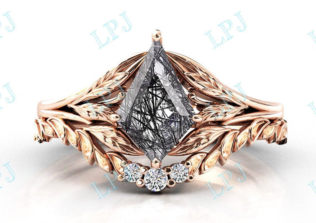 Schwarzer Rutilquarz Ehering Set Kite Shaped Rutile Art Deco Verlobungsring Antik Blatt Stil Ring Für Frauen 2 Stück von LiverpoolJewelry