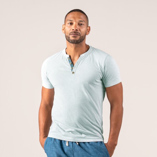 Living Crafts Henley T-Shirt - OTHELLO von Living Crafts