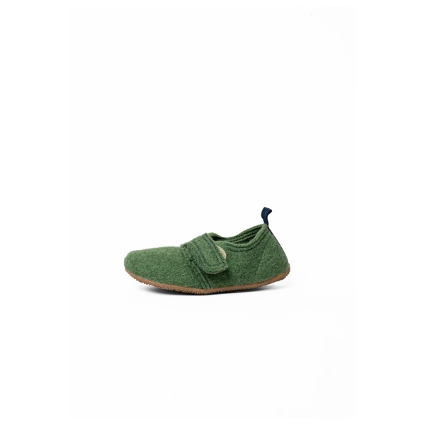 Living Kitzbühel - Kid's Soccer Champ Klettschuh - Hausschuhe Gr 32 oliv Living Kitzbühel - Kid's Soccer Champ Klettschuh - Hausschuhe Gr 32 oliv von Living Kitzbühel
