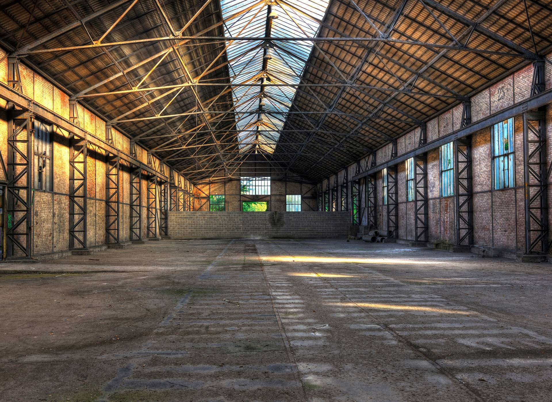 living walls Fototapete "Designwalls Old Hall" glatt Vlies, Wand, Schräge, Decke von Living Walls