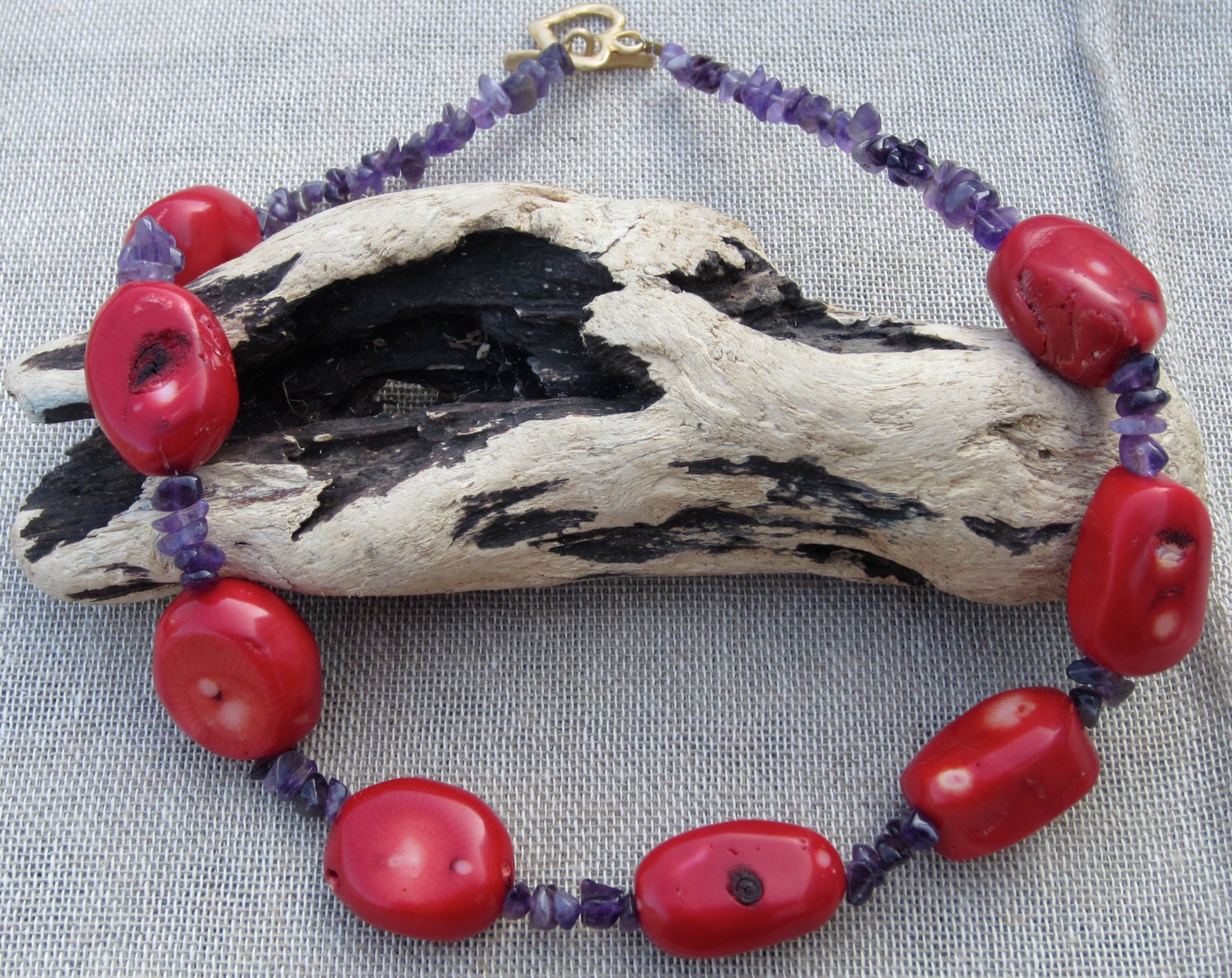 Fett Meer Bambus Halskette Mit Glatt Amethyst Chips von LivingJewellery