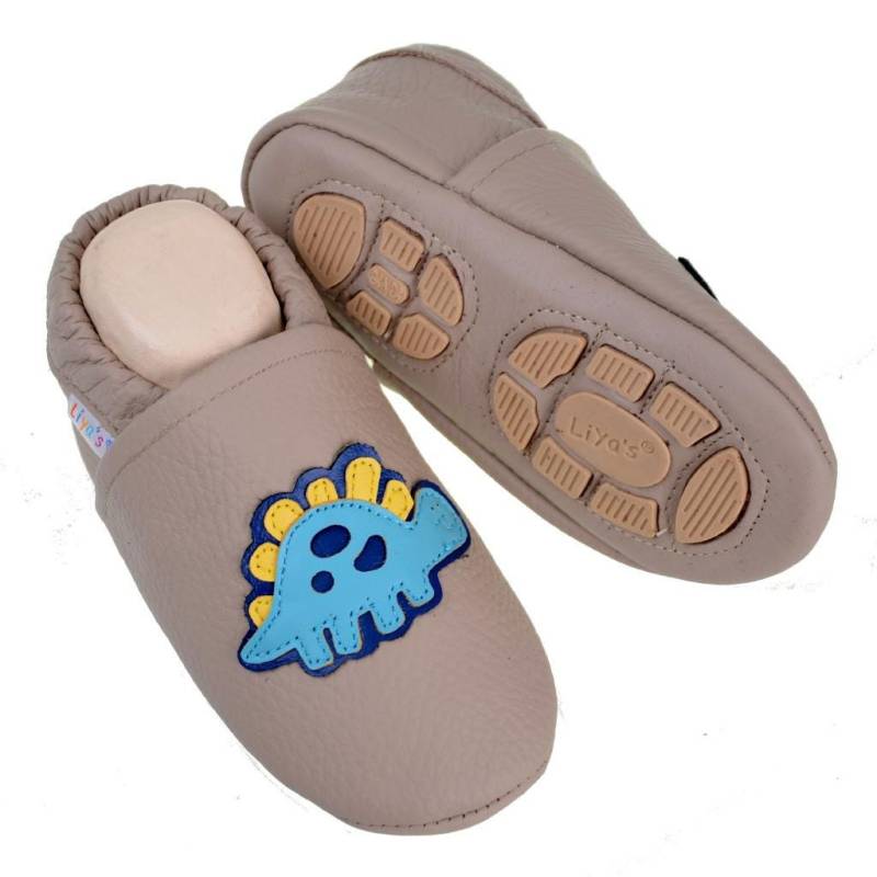 Liya's Lederpuschen Mit Gummisohle - #675 Stegosaurus in Graubeige von LiyasShop