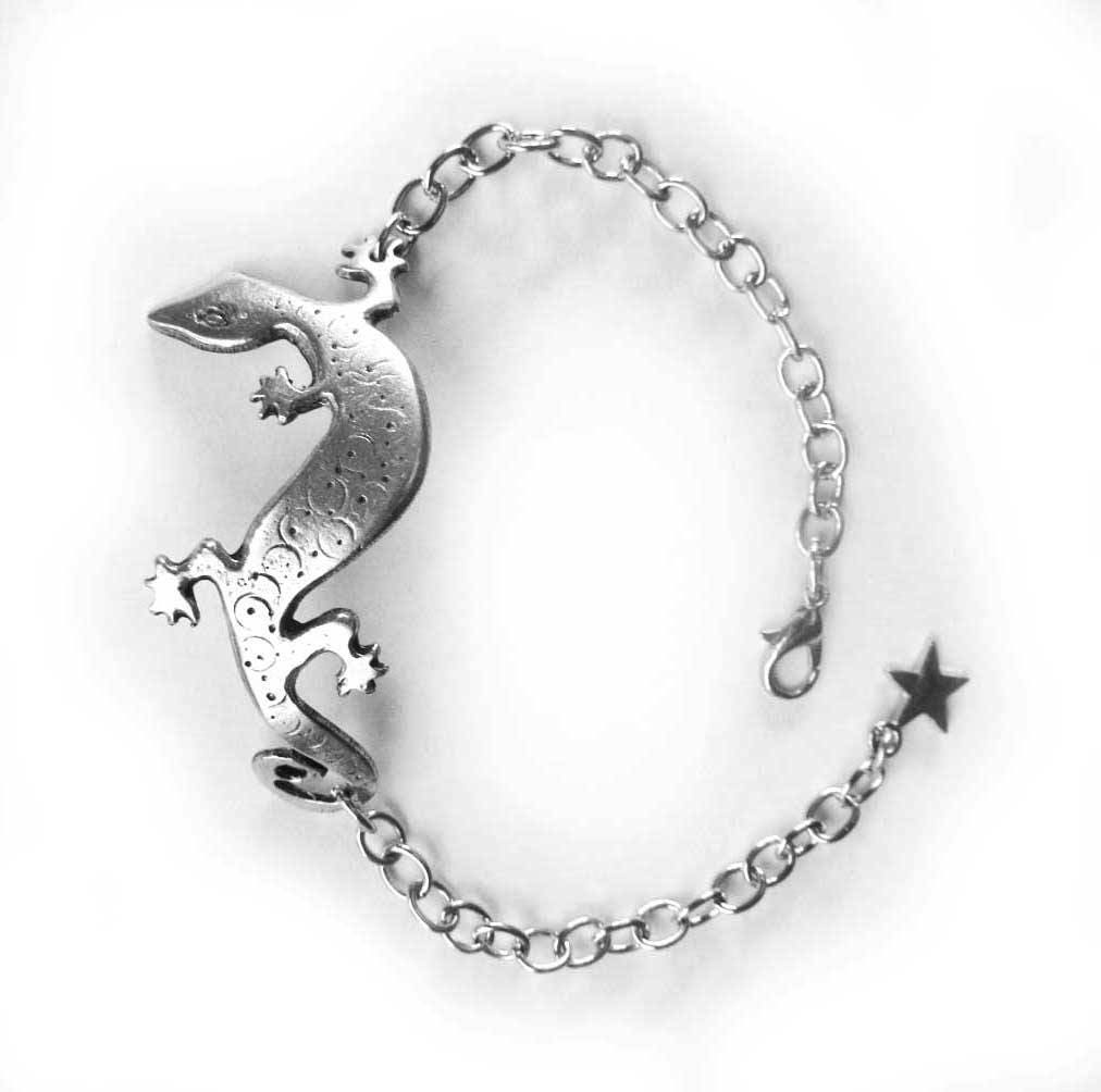 Eidechse Handwerker Armband Zinn Gecko Charme Salamander Totem Schmuck Armreif Geschenk Eidechse Handwerker Armband Zinn Gecko Charme Salamander Totem Schmuck Armreif Geschenk von LizaPaizisCreations