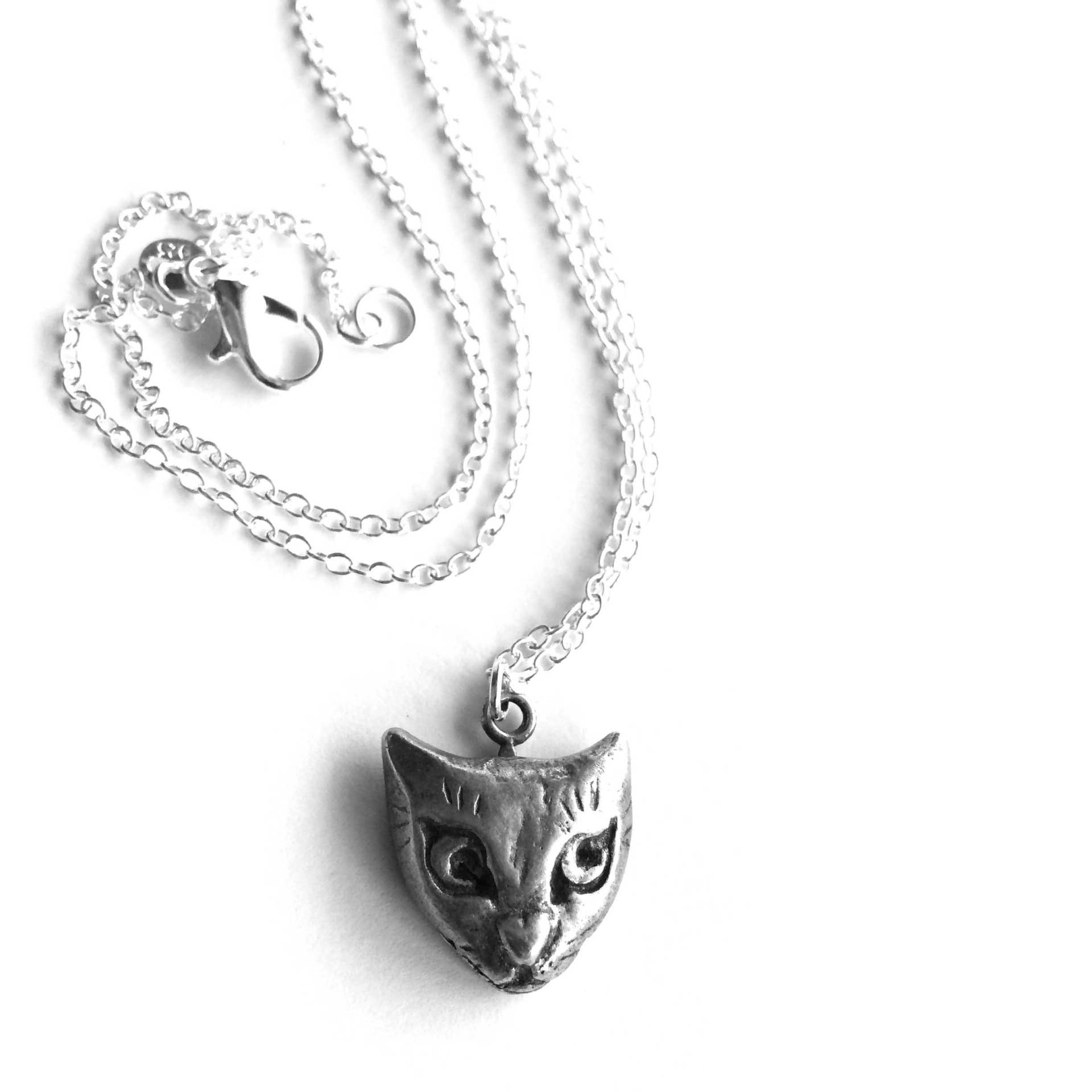 Kleine Katze Gesicht Anhänger Halskette Süße Kleine Charme Schmuck Geschenk Kleine Katze Gesicht Anhänger Halskette Süße Kleine Charme Schmuck Geschenk von LizaPaizisCreations