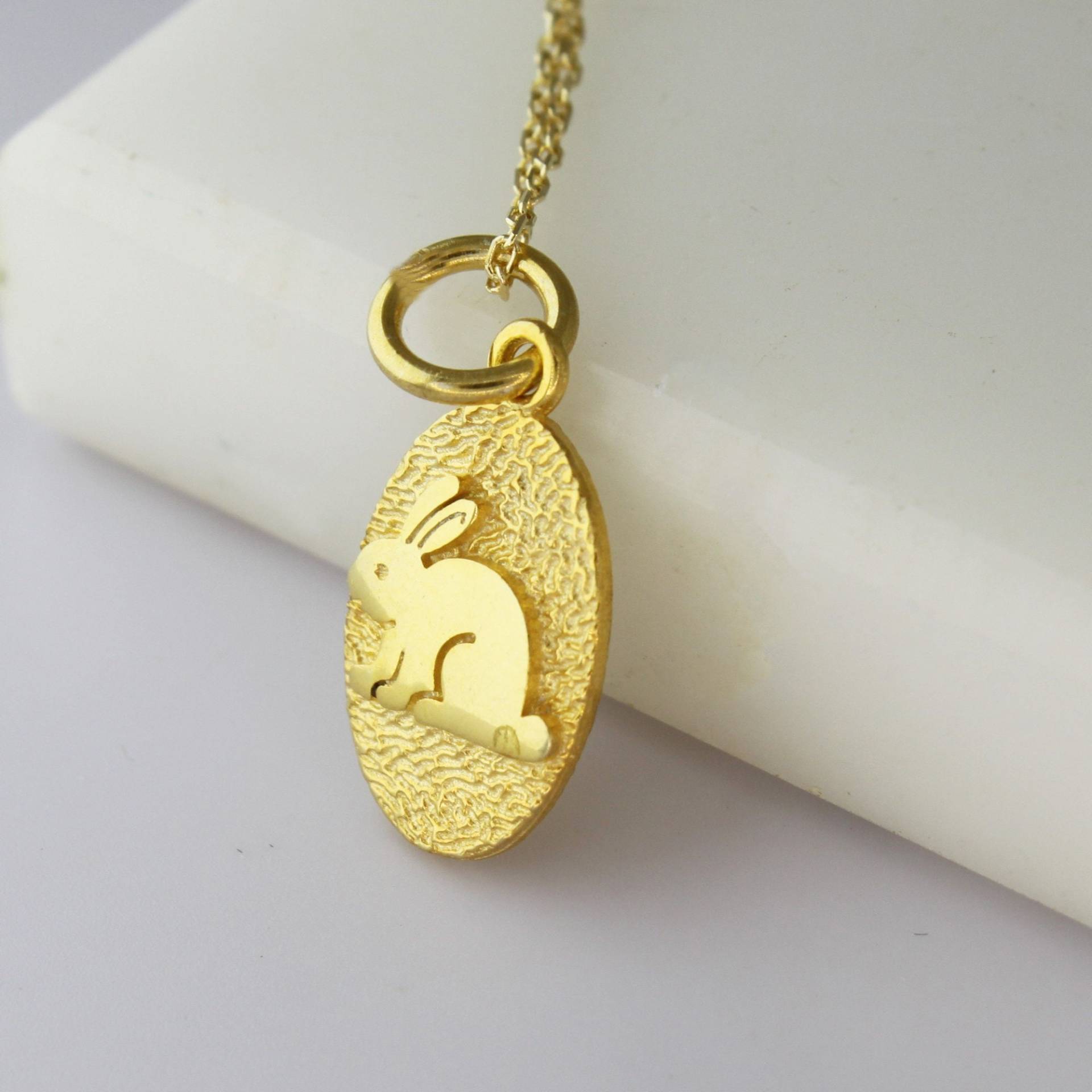 Gold-Kaninchen-Halskette, 14-Karätige Goldmünzen-Halskette, Goldmedaillon-Halskette, Tierschmuck, Süße Kaninchen-Halskette, Weihnachtsgeschenk von LizdorJewelry