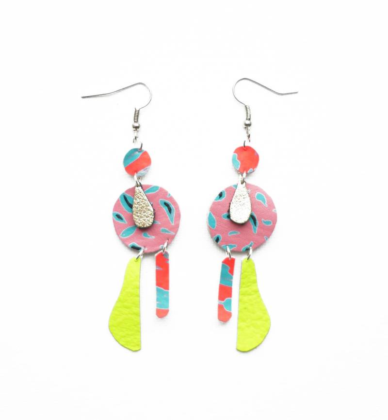 Handgemachte Ohrringe Aus Recyceltem Leder Neon Statement Schmuck Handgemachte Ohrringe Aus Recyceltem Leder Neon Statement Schmuck von LizziCamilla