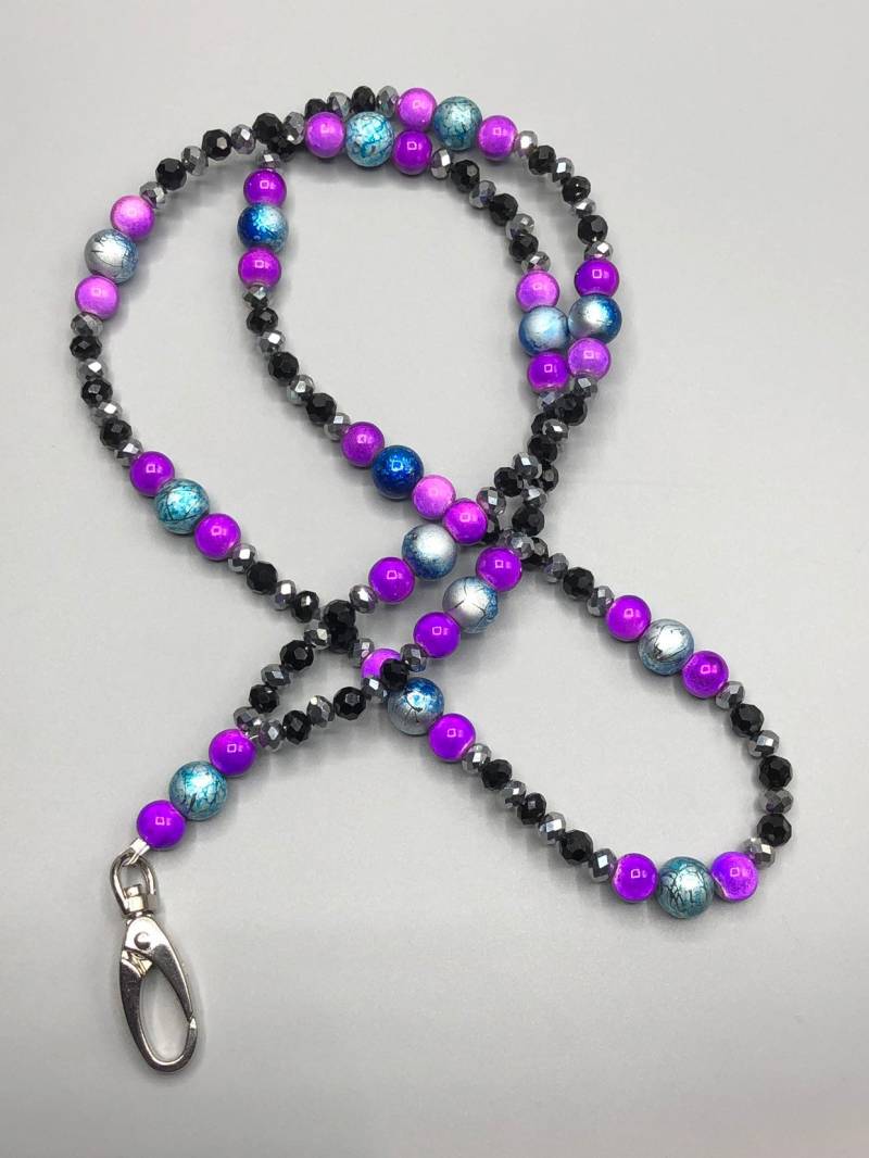 Cosmic Beaded Lanyard Lila & Blaue Akzentperlen von Lizzieslanyards