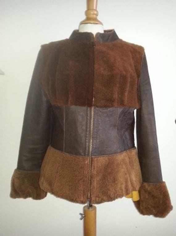 Fab Aspen Furs Design Lamm Pelzmantel, Größe Medium Chic von LoPasadoEsPasado