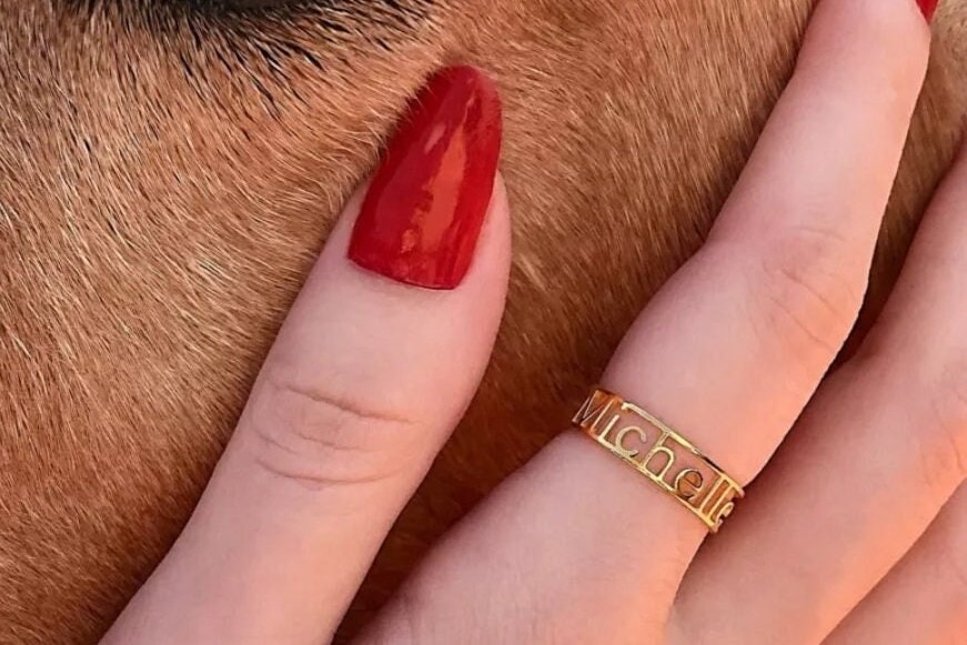 Buchstabe Gravierter Ring Stapelringe Personalisiertes Geschenk Personalisierter Name Schmuck Buchstabe Gravierter Ring Stapelringe Personalisiertes Geschenk Personalisierter Name Schmuck von LoaaOfficial