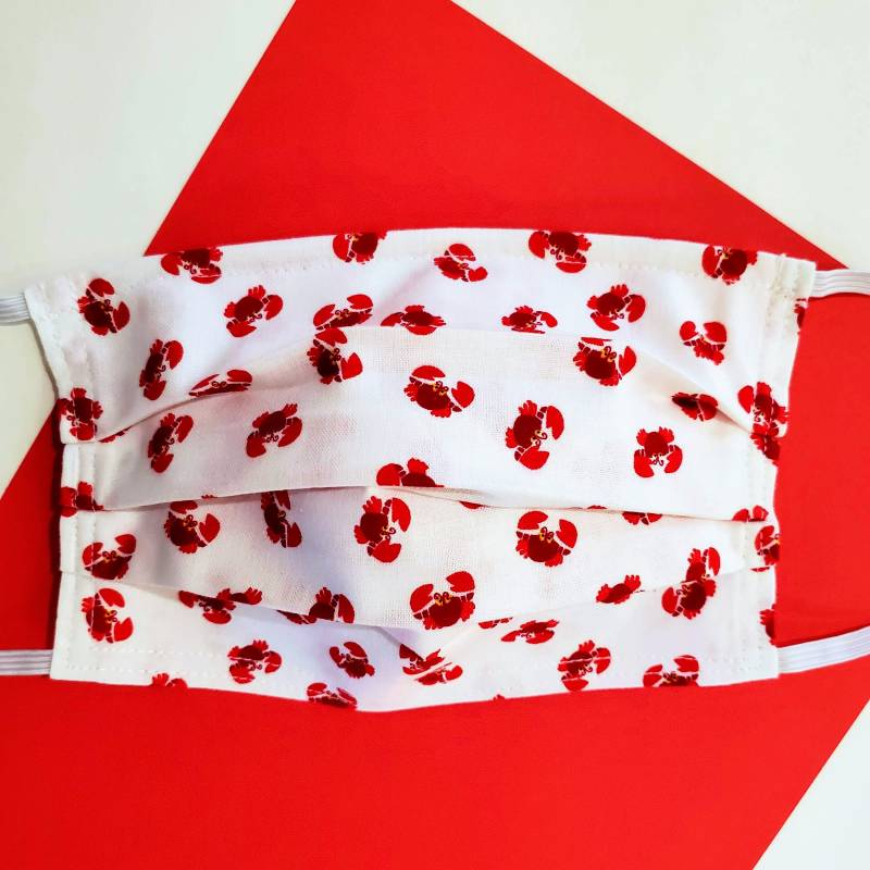 Feeling Crabby Wiederverwendbare Gesichtsmaske Mit Nasenbügeldraht Und Filterfach Feeling Crabby Wiederverwendbare Gesichtsmaske Mit Nasenbügeldraht Und Filterfach von LochNessLocker