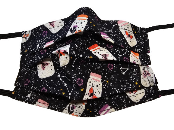 Motten Und Pilze Witchy Mask Einstellbare Wiederverwendbare Gesichtsmaske Mit Nasenklemme Draht Filterfach 100% Baumwolle Zweilagig von LochNessLocker