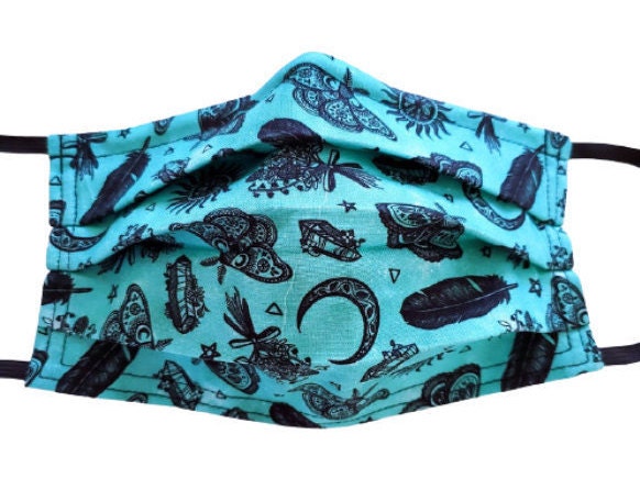 Witchy Verstellbare Gesichtsmaske Mit Nasenklemme-Draht Und Filterfach Witchy Verstellbare Gesichtsmaske Mit Nasenklemme-Draht Und Filterfach von LochNessLocker