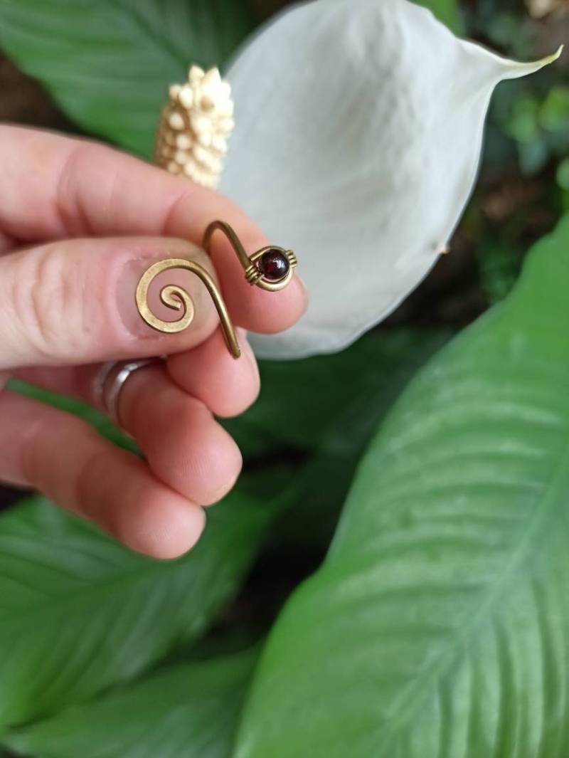 Unisize Spiralringe Mit Halbedelsteinen von LocosLibres