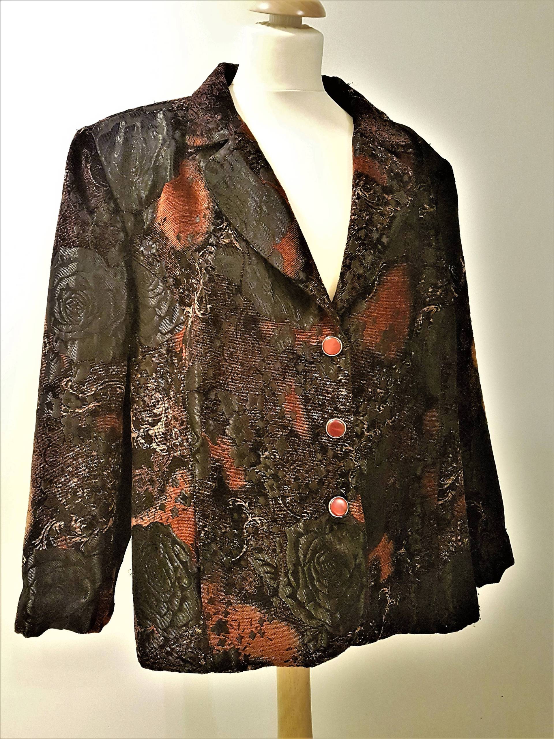 Vintage "Oversized" Jacquard Gewebte Brokat Blazer Jacke von LoekiesLemons
