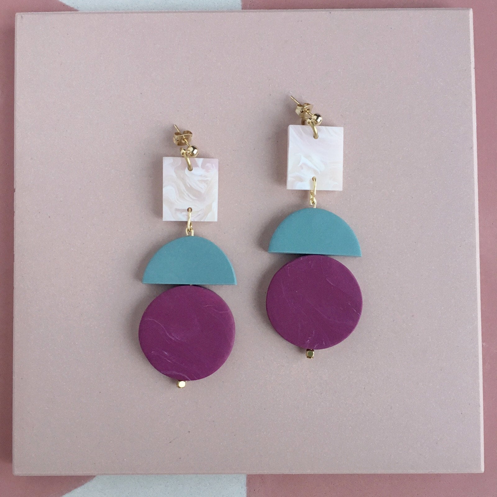 Objekt Ohrringe - Burgund Und Blau Objekt Ohrringe - Burgund Und Blau von LoelaLoela