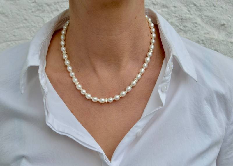 Kette Perle, Silber, Weiße Ovale Perlen, Halskette Kette Perle, Silber, Weiße Ovale Perlen, Halskette von Loewenherzschmuck