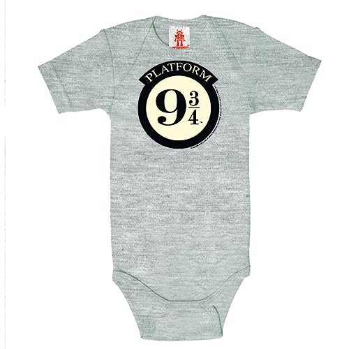 Logoshirt® Harry Potter I Platform 9 3/4 I Logo I Baby Body Print I Kurzarm I Kleinkind I Mädchen & Jungen I grau I Lizenziertes Originaldesign I Größe 98/104 von Logoshirt