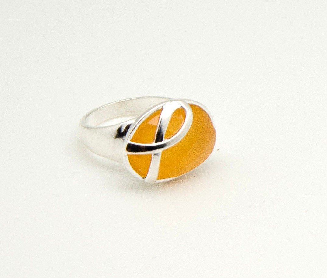 Krebs Awareness Ring Kindheit Krebs, Knochen, Blase, Leber Gelb, Krieger, Anhänger Und Überlebende Geschenk, Gold Band Schmuck Krebs Awareness Ring Kindheit Krebs, Knochen, Blase, Leber Gelb, Krieger, Anhänger Und Überlebende Geschenk, Gold Band Schmuck von LoisWagnerOriginals