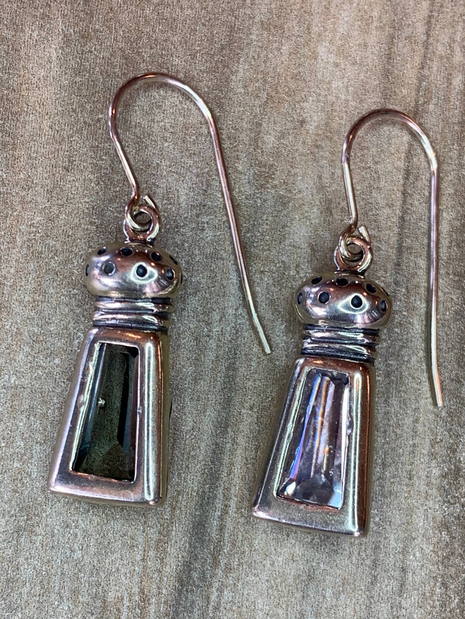 Salz Und Pfeffer Ohrringe, Geschenk Für Kochende Liebhaber, Peppen Sie Ihre Garderobe Auf, Küche Esszimmer Schmuck Salz Und Pfeffer Ohrringe, Geschenk Für Kochende Liebhaber, Peppen Sie Ihre Garderobe Auf, Küche Esszimmer Schmuck von LoisWagnerOriginals