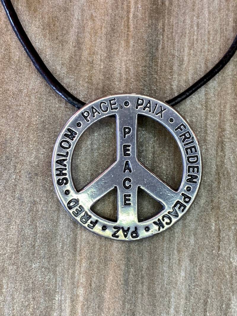Universal Peace Halskette, Einheit Der Welt, Feiern, Mehrere Sprachen, Geschenke Für Sie Universal Peace Halskette, Einheit Der Welt, Feiern, Mehrere Sprachen, Geschenke Für Sie von LoisWagnerOriginals