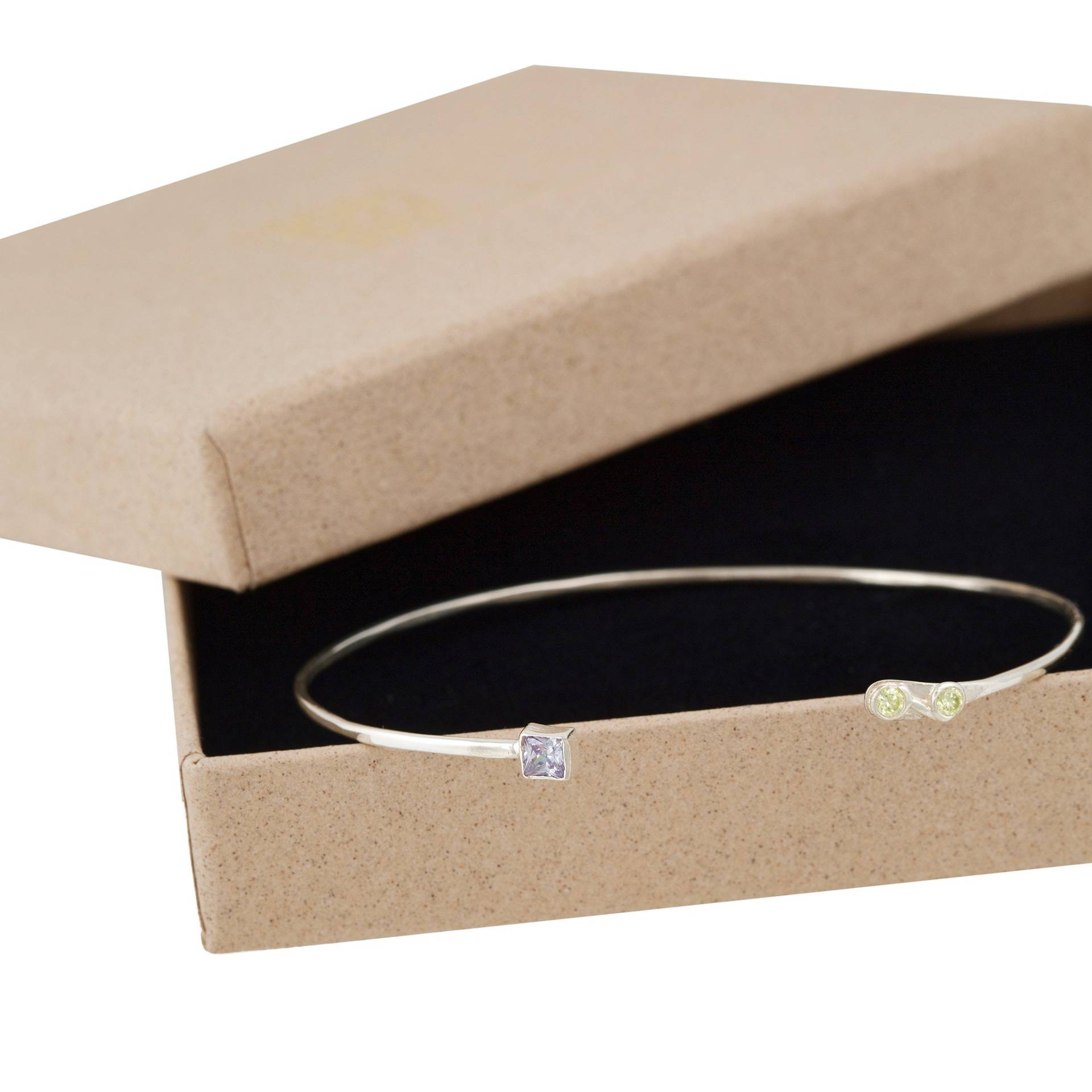 Handgemachter Offener Sterlingsilber-Armreif Zirkonstein-Manschette Handgemachter Offener Sterlingsilber-Armreif Zirkonstein-Manschette von LokkumDesign