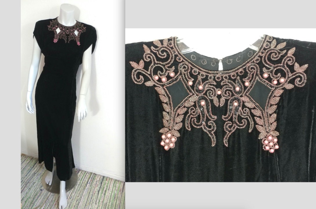 Wunderschönes Vintage 1940Er Perlen Cutout Ausschnitt Samt Abendkleid Xs Oder S von LolaAndBlack