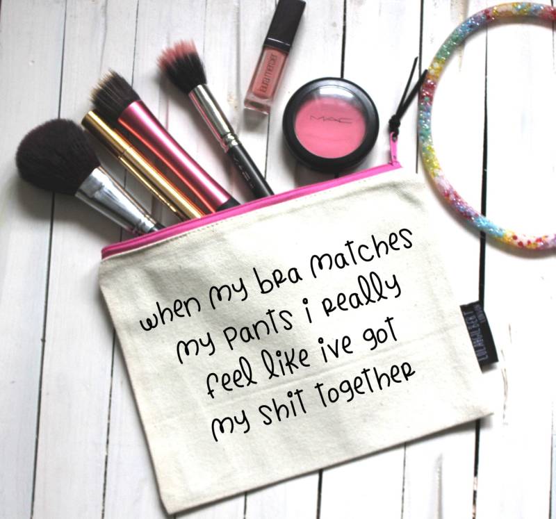 Bei Meinen Bh Meine Hose Ich Wirklich Das Gefühl Passt, Habe Sh T Zusammen Qualität Reißverschluss Beutel, Hand-Siebdruck, Um Ihren Tag Zu Machen von LolaAndGilbert