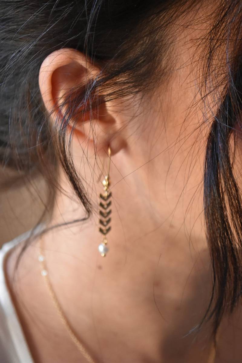 Oly - Brautohrringe Mit Goldener Ohrkette Im Boho-Chic-stil. Boho-Hochzeitsschmuck Oly - Brautohrringe Mit Goldener Ohrkette Im Boho-Chic-stil. Boho-Hochzeitsschmuck von LolaFramboisebijoux