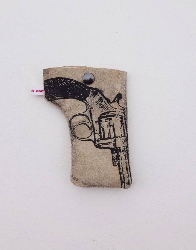 Revolver Phonecover Revolver Phonecover von Lolarosestitchshop