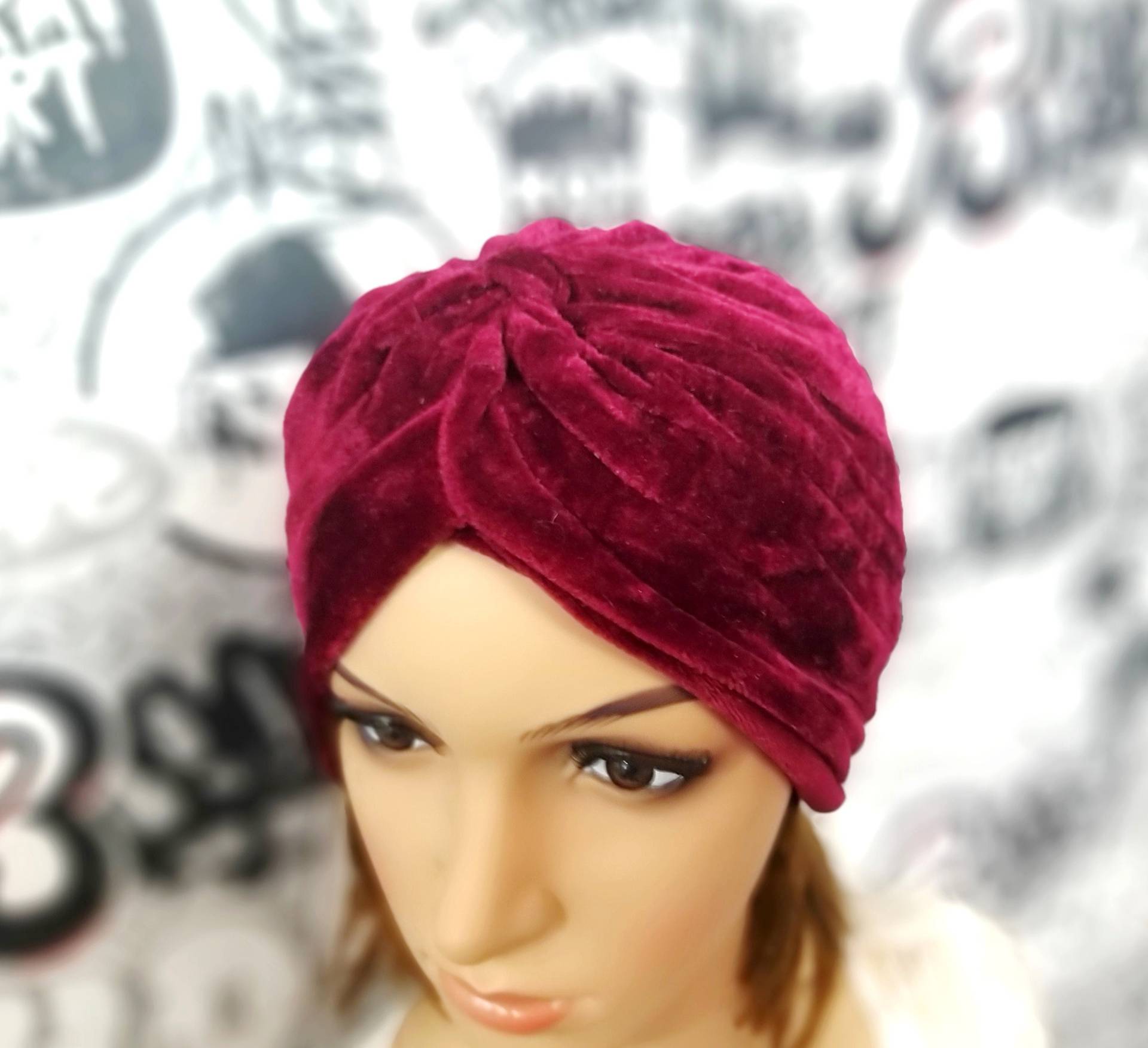 Bordeaux Samt Turban Damen Accessoires Chemo Kopfbedeckung Mütze Head Wrap Erwachsene von Lolitavintagee