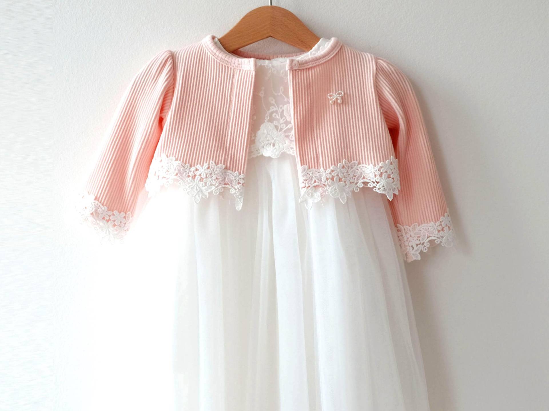 Alona Taufkleid Bolero Taufjacke Taufmütze Mädchenkleid Babykleid von LoliweKids