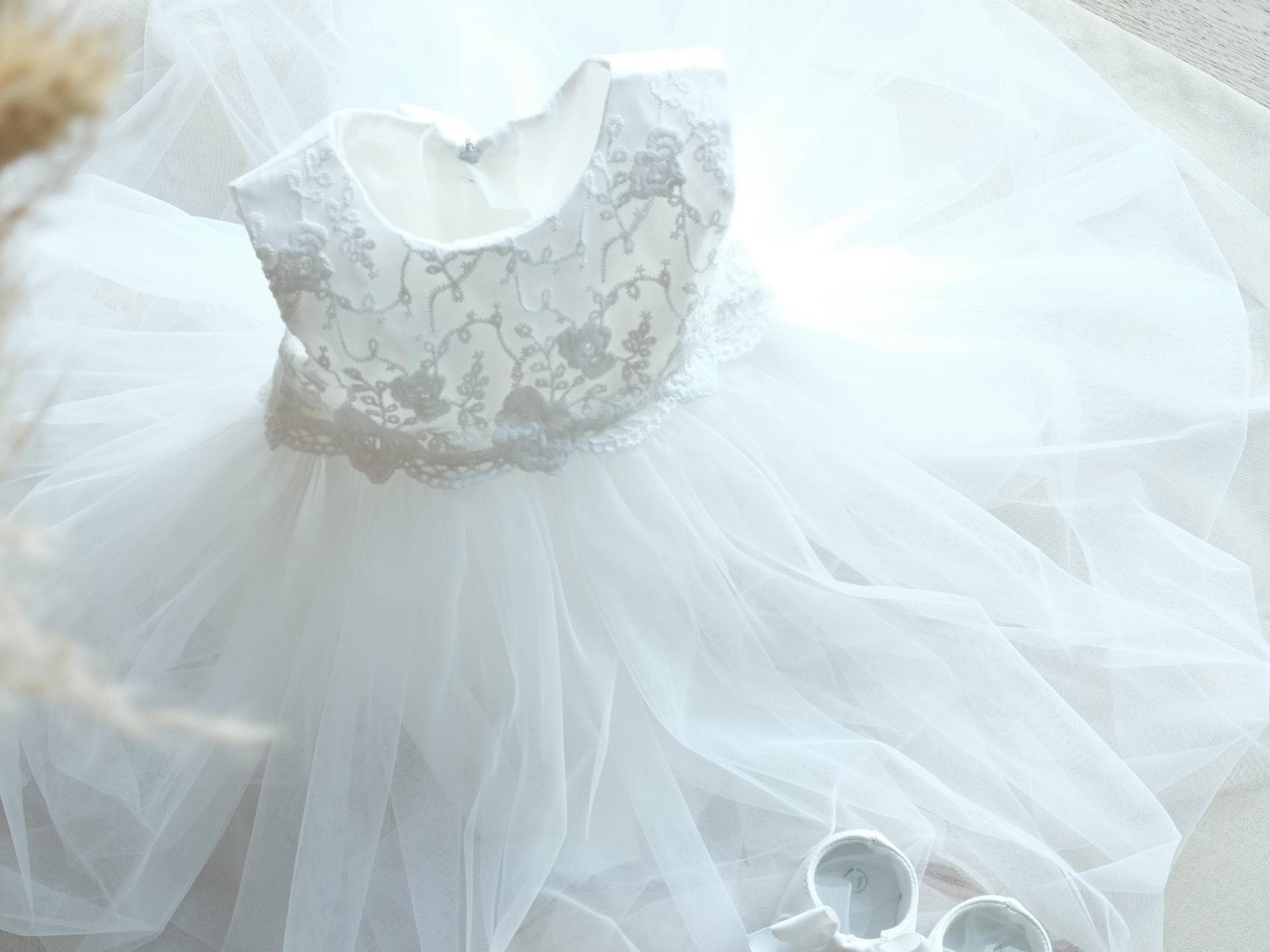 Alona Taufkleid Festkleid Mädchenkleid Babykleid von LoliweKids