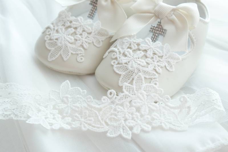 Bolefiya 2Tlg. Taufset Stirnband Babyschuhe Taufschuhe von LoliweKids